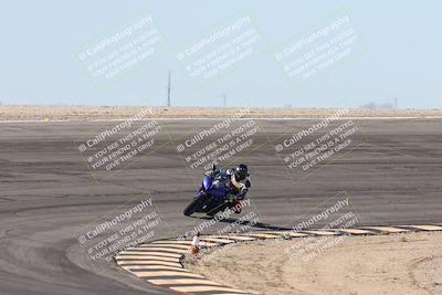 media/Oct-30-2025-Racers Edge (Thu) [[dabbdaf680]]/3-B Group/Session 2 (Bowl Exit)/